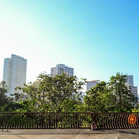 キウィ ホテル セブ市 エクステリア 写真
